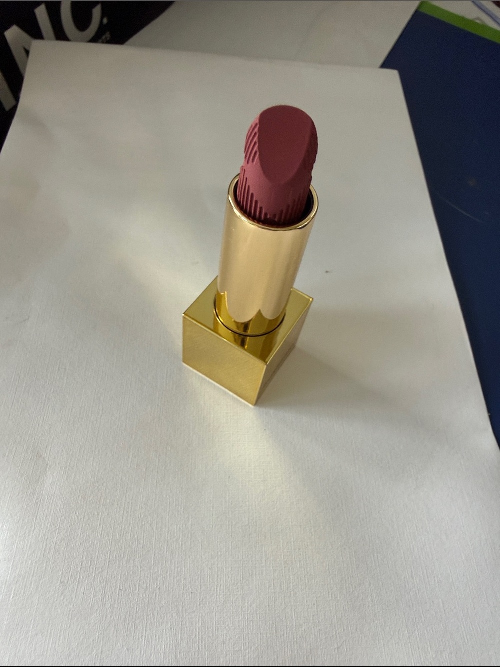 Burberry Matte Rose Crush Lipstick - Soft Rose Shade
